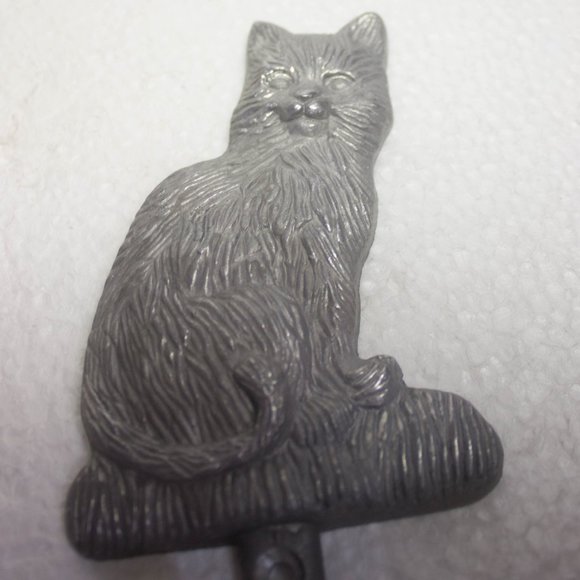 Vintage Cast Aluminum Cat Wall Hook - Picture 4 of 4